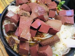 -箐山海鲜砂锅麻辣烫