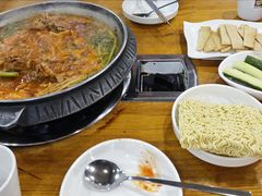 -喇喇排骨火锅·传统韩式脊骨汤(望京西园总店)
