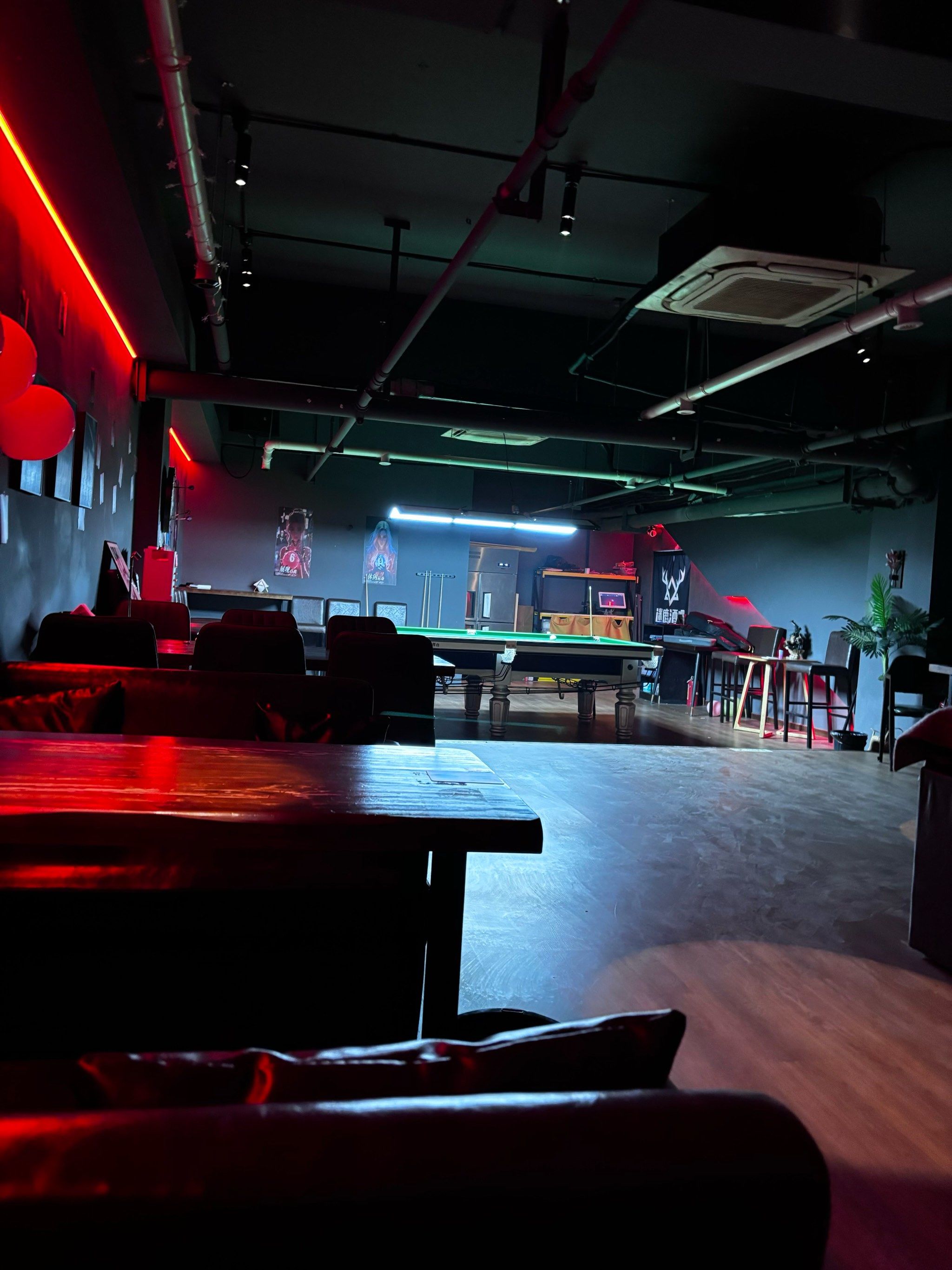 环境很好,就很好喝,小吃味道也很好,非常