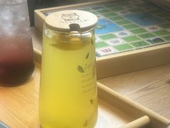 金桔柠檬-废柴休闲屋·撸狗咖撸猫咖