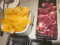 -宴全牛粤来越牛潮汕鲜牛肉火锅(海州万达广场店)