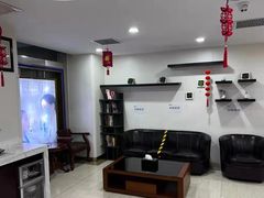 -瑞尔齿科(东方广场诊所)