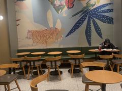-星巴克(长沙友阿奥特莱斯店)