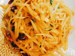 炝炒土豆丝-苗湘食府(十年店)