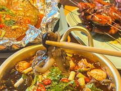 -街角等你.大连海鲜烧烤.经典铁板海鲜串(西安路店)