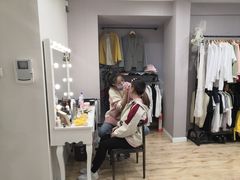 -花儿照相馆·最美证件照(红旗街万达店)
