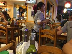 -J Daeng Seafood