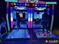 -VS SPORTS PARK运动玩乐园·团建·生日会(合生汇店)