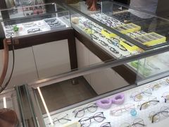 -明月眼镜(三坝店)