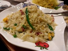 三文鱼蟹子炒饭-番茄屋葡式美食(总店)