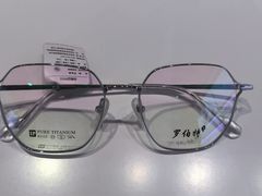 -罗伯特眼镜·蔡司官方授权(前海桂湾店)