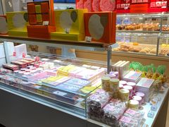 零售区-好利来(龙首印象城店)