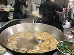 -啊墨江牛烂烀米线