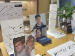 -茂昌眼镜验配中心