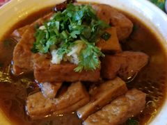 -闯关东东北农家菜(崂山石老人店)