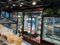 -红跑车蛋糕世界(网巾市店)