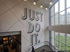 -宁波杉井奥特莱斯广场