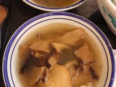 -云阿蛮云南生烫牛肉米线(奉贤路店)