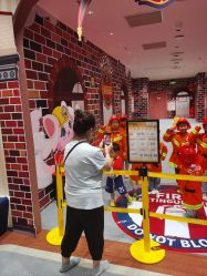 -奈尔宝家庭中心·亲子餐厅(北京东坝万达店)