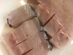 鱼骨头-正能量脆肉鲩火锅