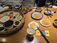 -包整·丝娃娃(一览甲秀楼风景店)