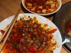 -大众跷脚牛肉馆·非遗传承单位(峨眉山店)