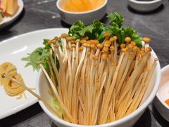 -德天肥牛海鲜火锅(城西银泰店)