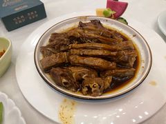 -五谷芳乳鸽王(海景店)