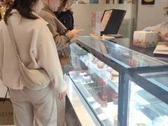 -花花卷卷·鲜食蛋糕(静安久光百货店)