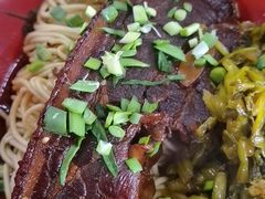 -小龙大肉面馆