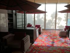 -喜鹊愉家酒店(郑州曼哈顿博览中心地铁站店)