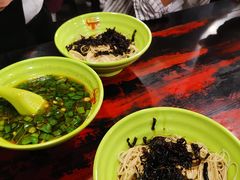 -张记牛肉面馆(天津路店)