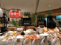 自助取餐区-厦门悦华酒店·绿庭主题自助餐厅