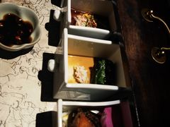 -穹六人间 people 6(岳阳路店)