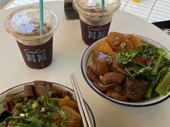 -CowCow其其·牛杂咖啡公司(六运店)