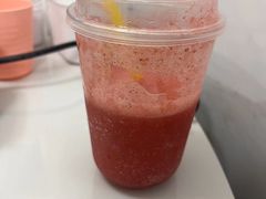 草莓汁-水果立方果然鲜(升平路店)