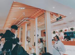 -简法造型·品牌形象店