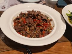 -黄泥岗·地道湖北菜(奥特莱斯店)