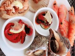 -荣誉国际酒店-云顶旋转餐厅