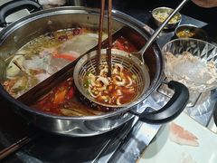-马路牙子烧烤音乐酒馆(望京店)