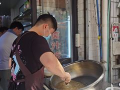 -何老二卤汁凉粉
