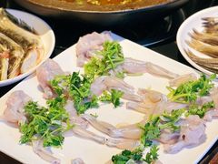 -石锅苗苗鱼(武汉首店)