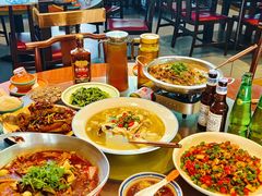 -川流不息·地道川菜·小龙虾(松东路店)