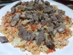 手抓饭-语言大学-清真食堂