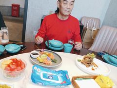 -荷塘秋月·本帮江浙菜(国权路店)