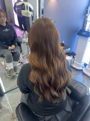 -藤野造型烫染·漂发