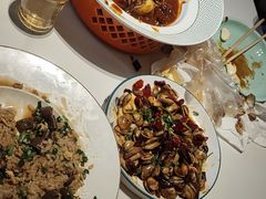 -嗨辣小聚·盘锦河蟹·海鲜烧烤龙虾(盘锦十年好店)
