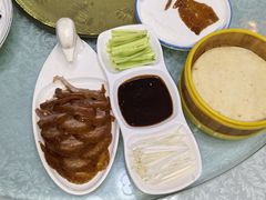 -六和聚传统烤鸭.天津菜(和平店)