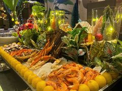 -广州万富希尔顿酒店·感趣自助餐厅·金秋蟹宴生蚝海鲜刺身烧烤