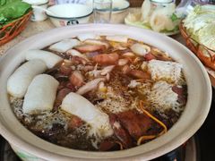 -杨记山珍鸡煲菌汤锅